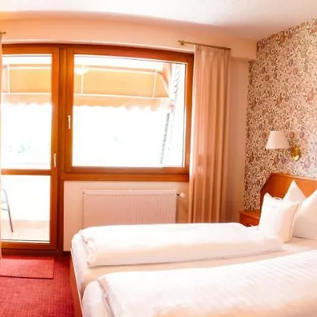 Zehnthof Hotel 3*